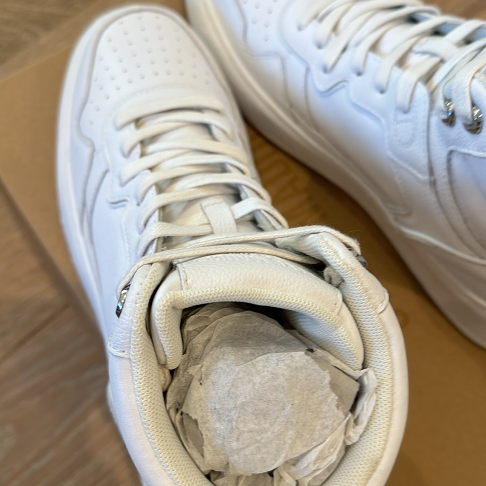 Steve Madden Jorden white leather shoes - Picture 3 of 5